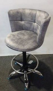 Leon High chair